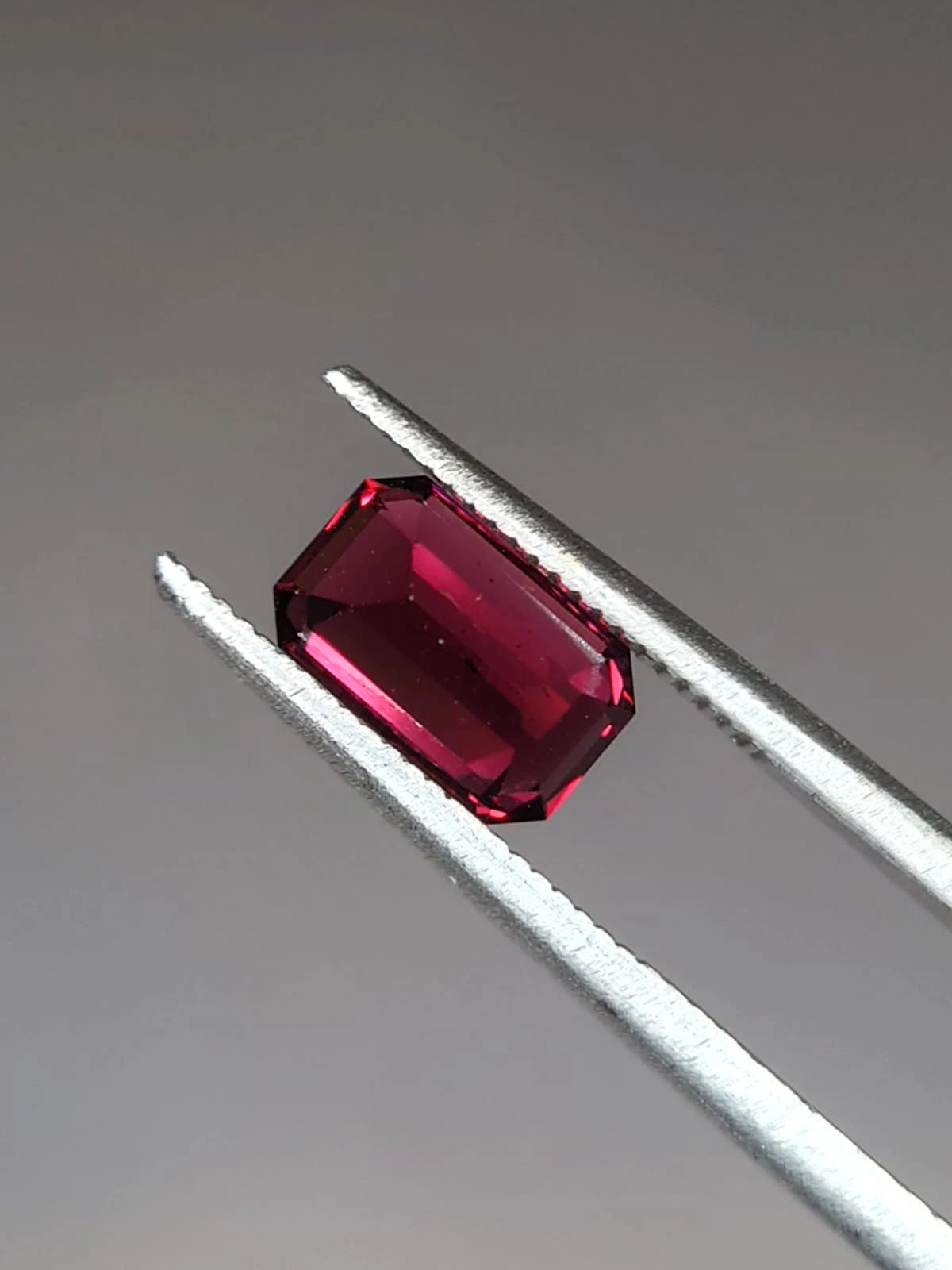 1.74ct Natural Rhodolite Garnet From Tanzania — view 3